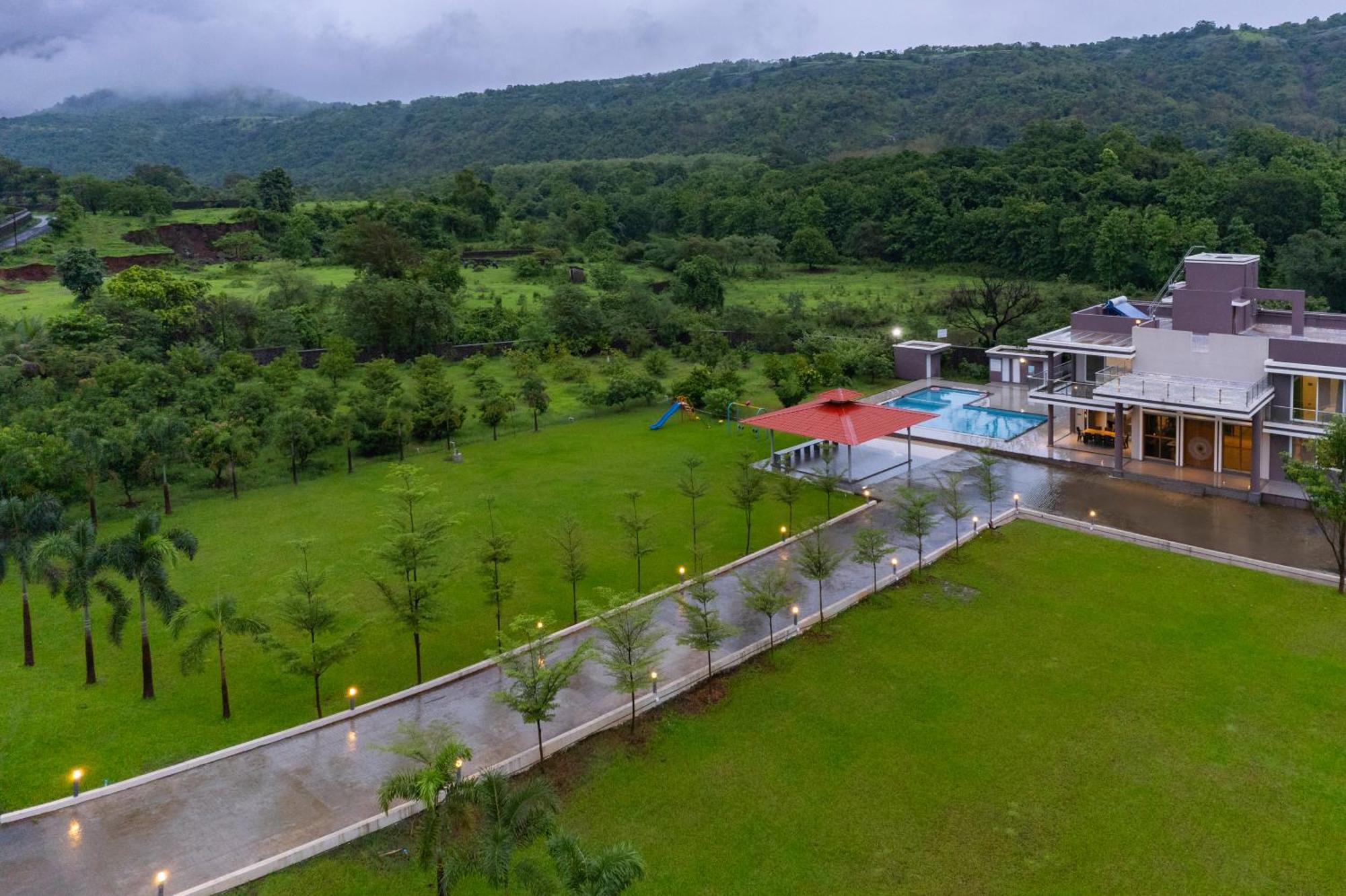 Stayscape Shreeji Farms 4Bhk Karjat Kültér fotó