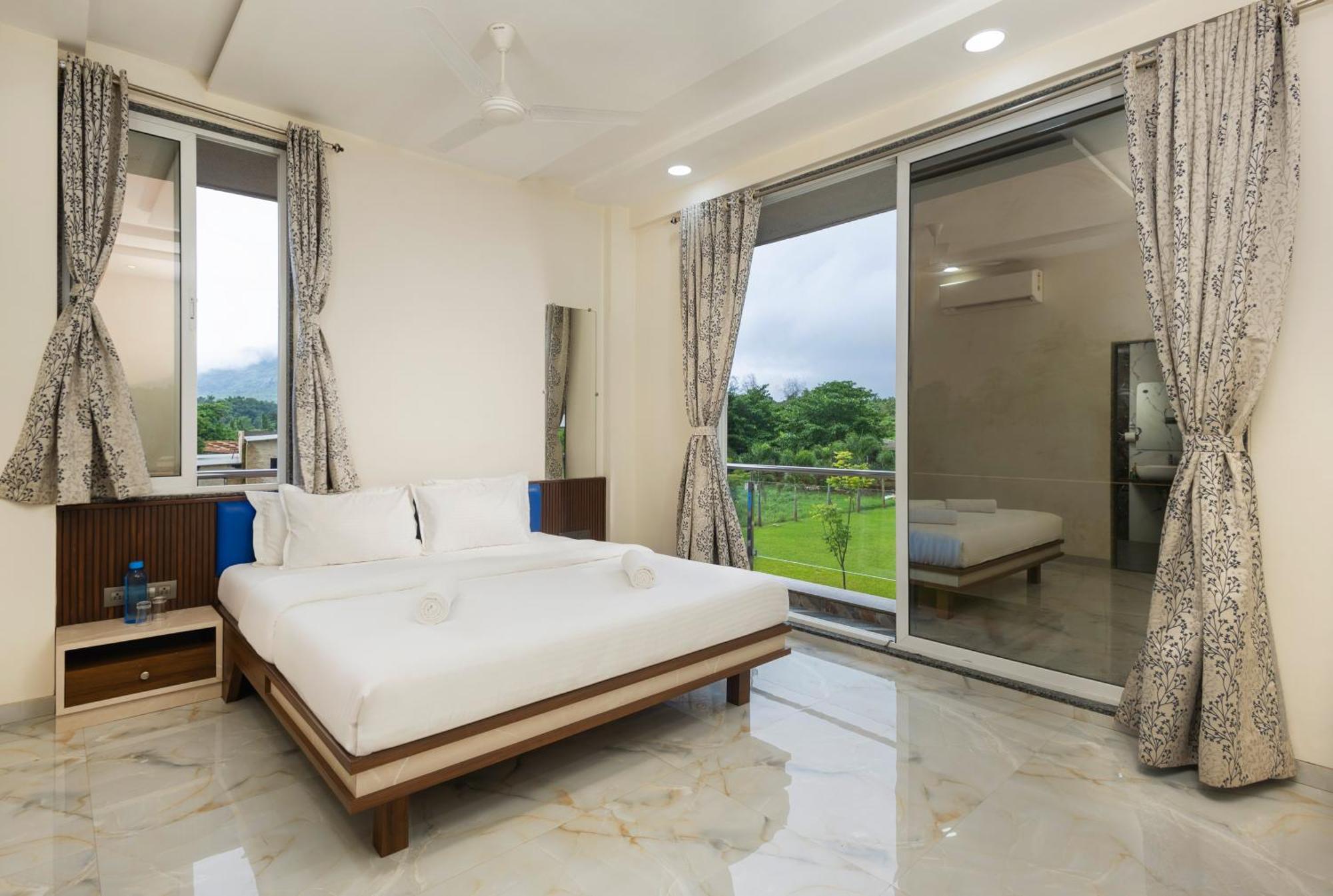 Stayscape Shreeji Farms 4Bhk Karjat Kültér fotó